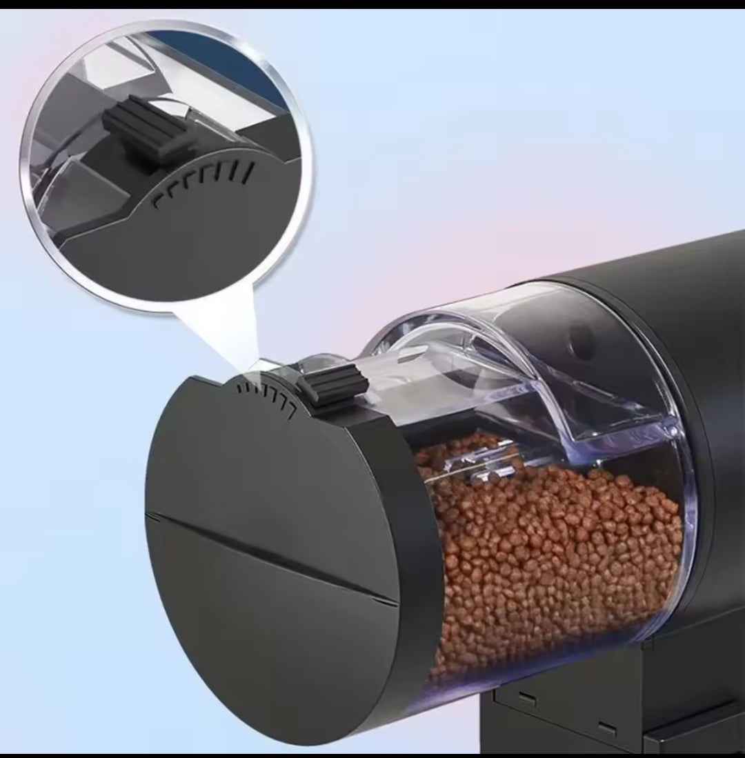 Distributeur Automatique Nourriture Poissons – 12h/24h